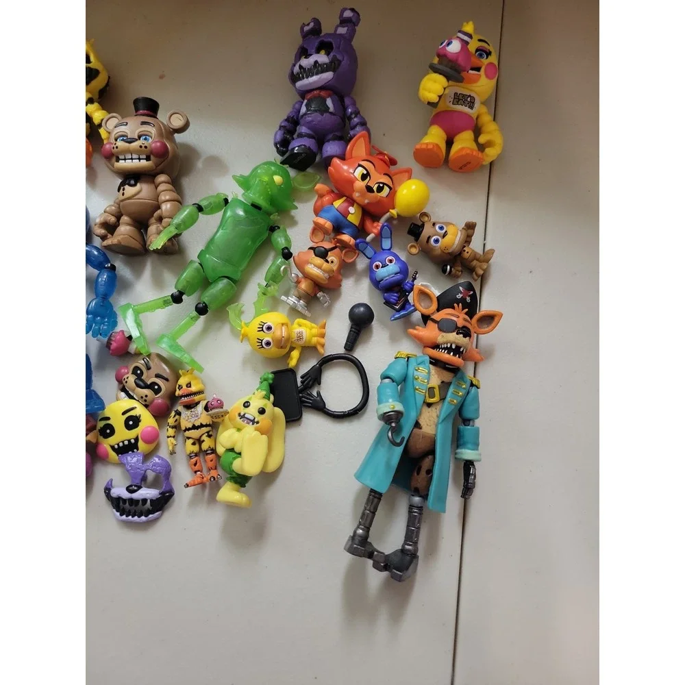 Funko Action Figure Five Nights at Freddy's chica foxy mixed lot FLAWS